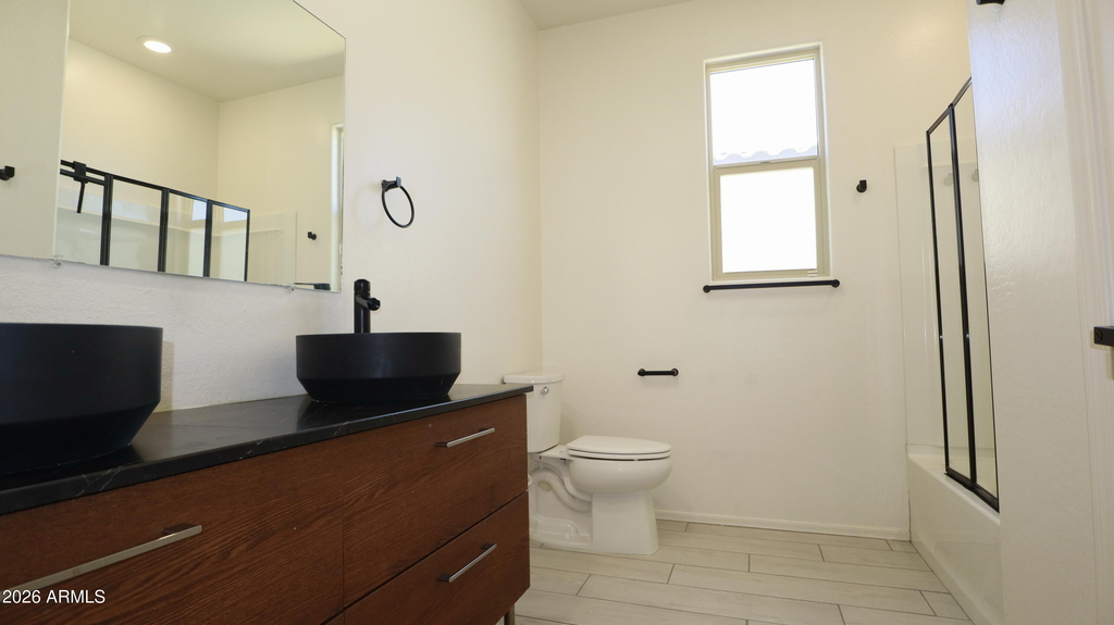 2413 W Sunland Avenue - Photo 12