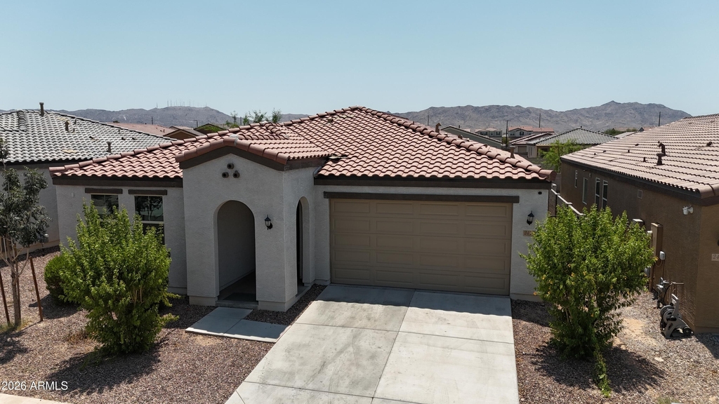 2413 W Sunland Avenue - Photo 1
