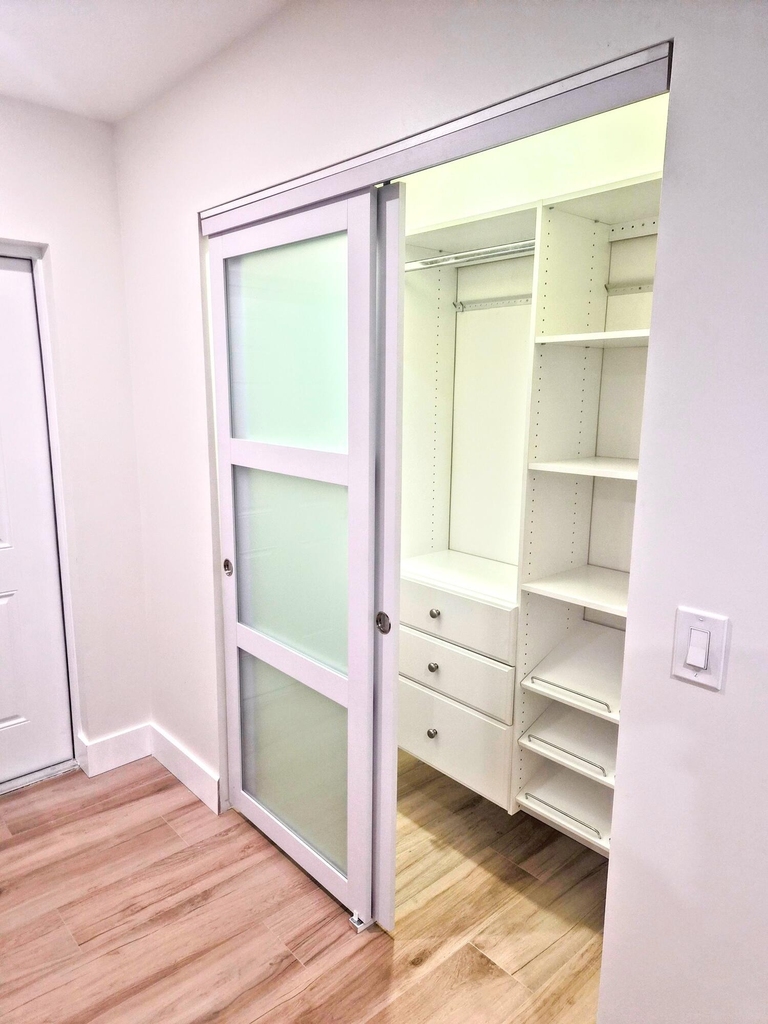 628 Monroe Drive - Photo 11