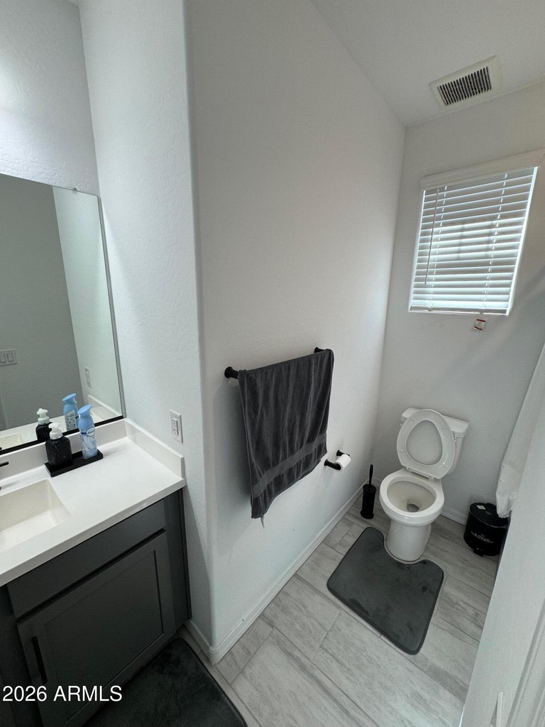 10275 W Amelia Avenue - Photo 5