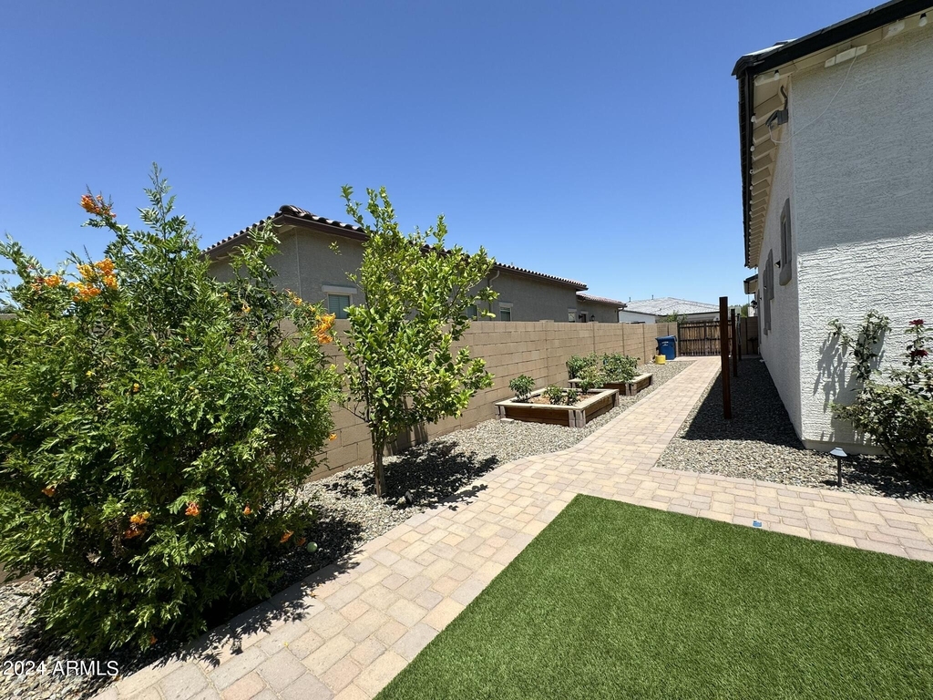 3453 E Aloe Drive - Photo 42