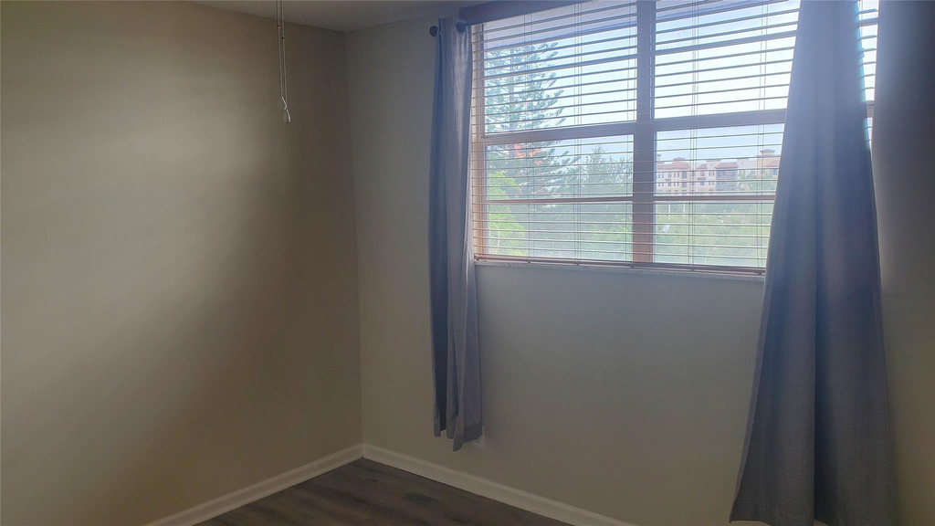 3910 Crystal Lake Drive - Photo 23