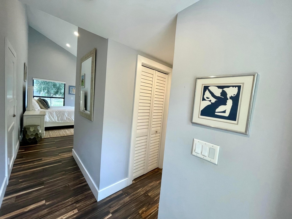 11863 Wimbledon Circle - Photo 5