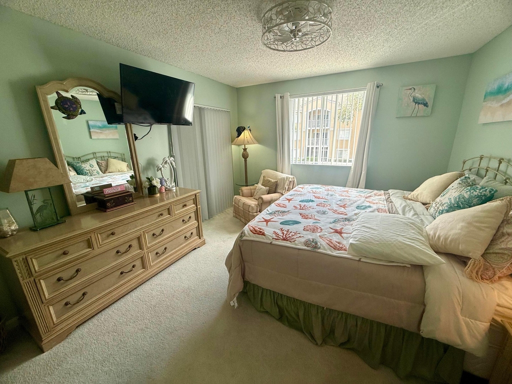 284 Village Boulevard - Photo 25