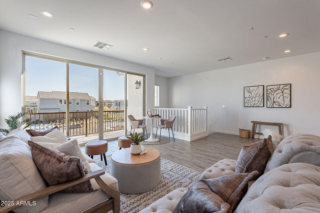 9835 E Wavelength Avenue - Photo 5