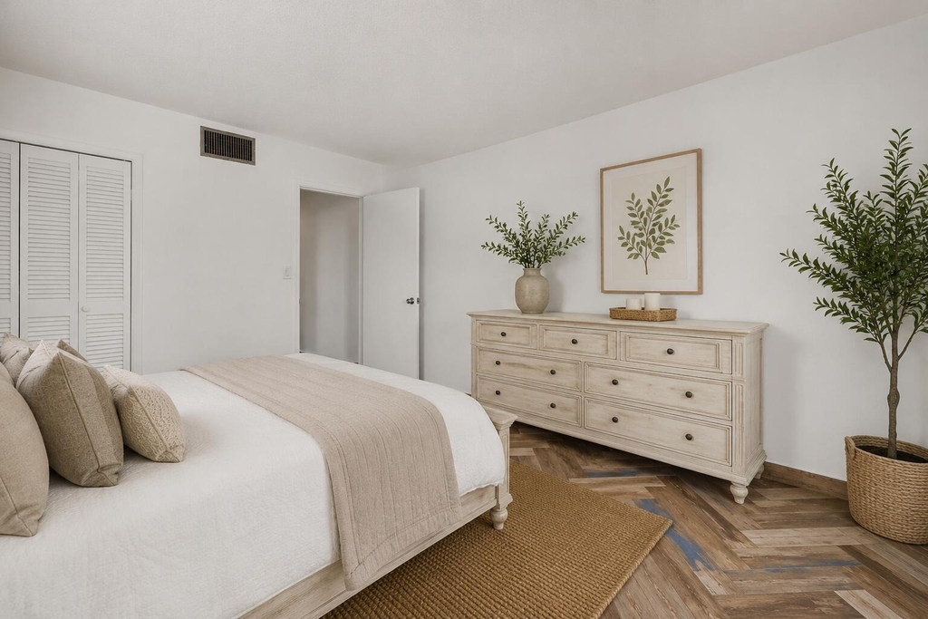1340 Lincoln Road - Photo 14