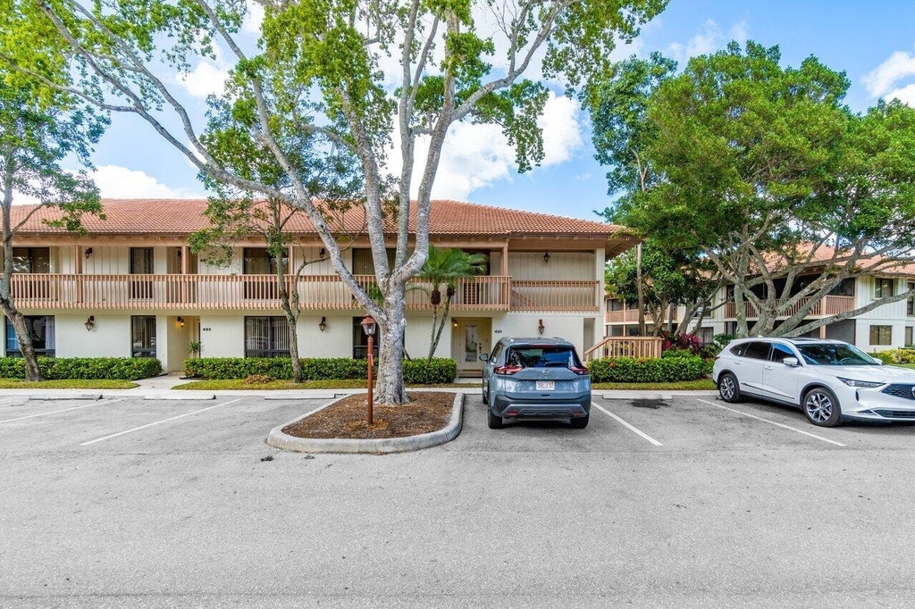 401 Brackenwood Lane S - Photo 15