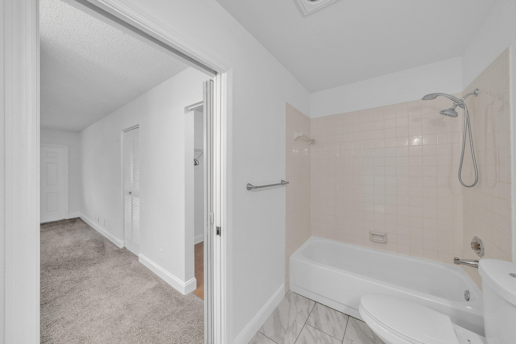 4550 Nw 4th Street - Photo 41