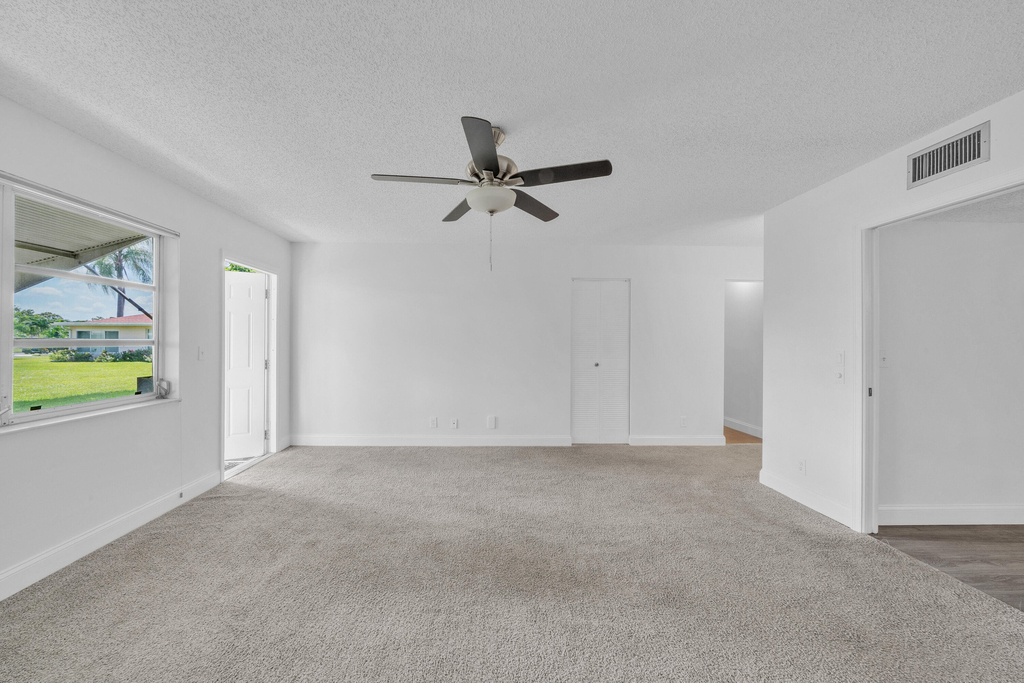 4550 Nw 4th Street - Photo 15