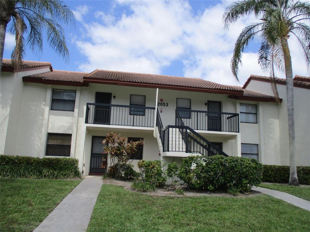 22053 Palms Way - Photo 0