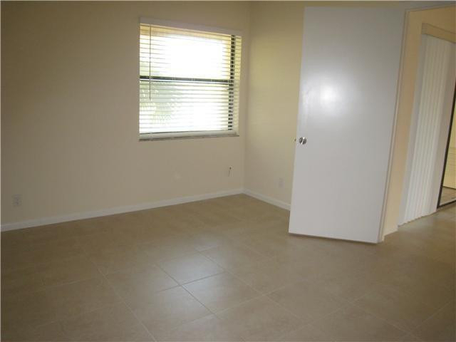 22053 Palms Way - Photo 11