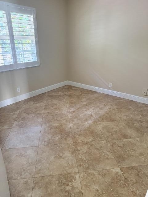 1035 Lake Shore Drive - Photo 11