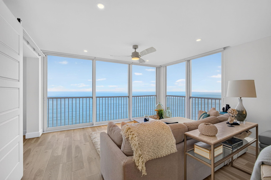 840 Ocean Drive - Photo 5