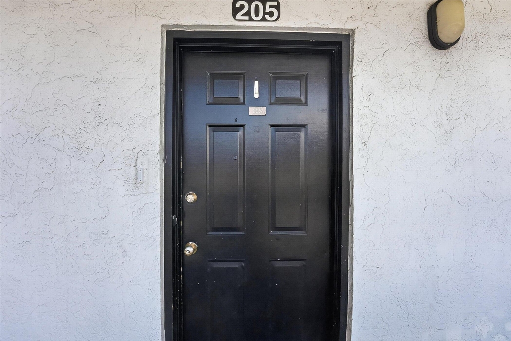 9235 Sw 8th Street - Photo 4