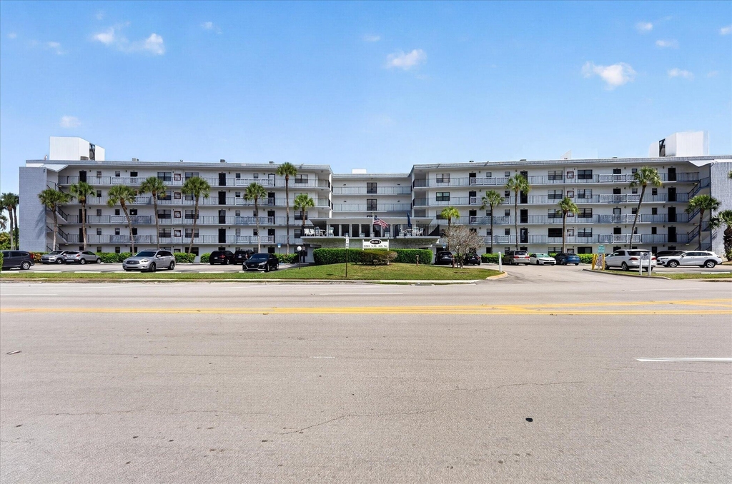 9235 Sw 8th Street - Photo 1