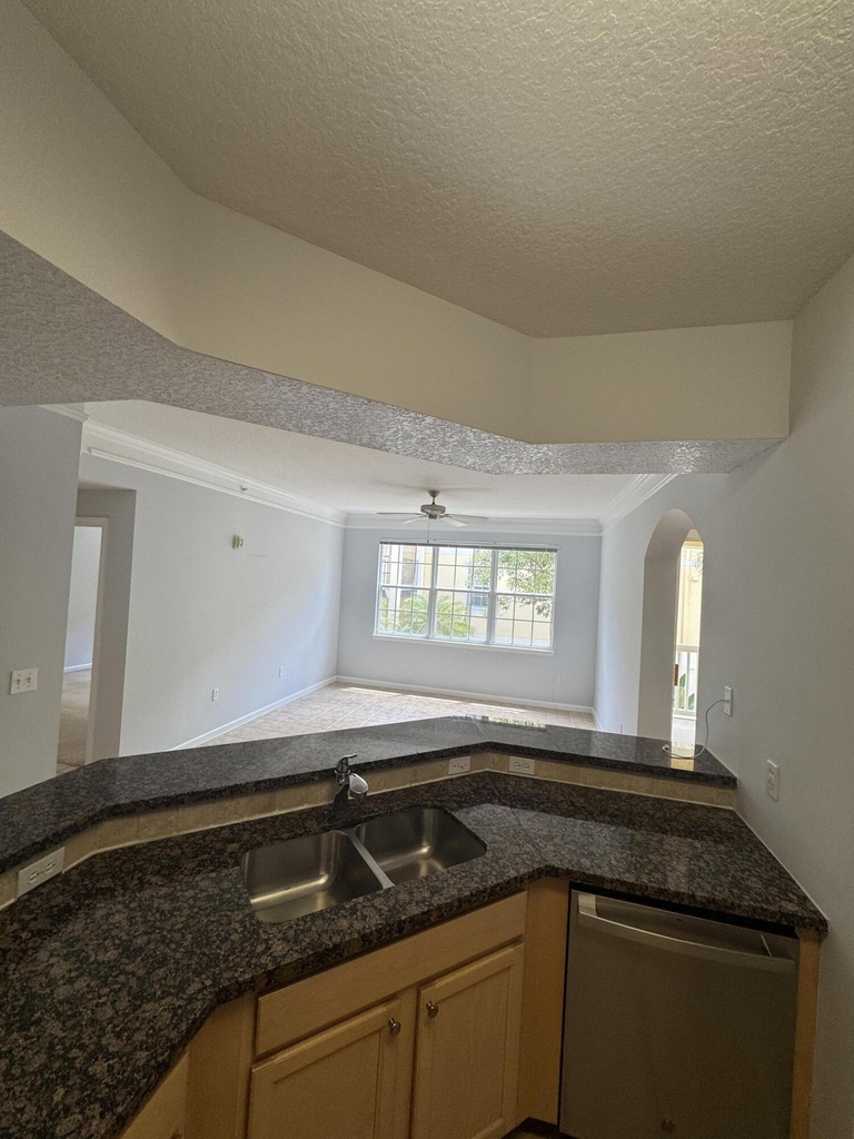 224 Murcia Drive - Photo 3