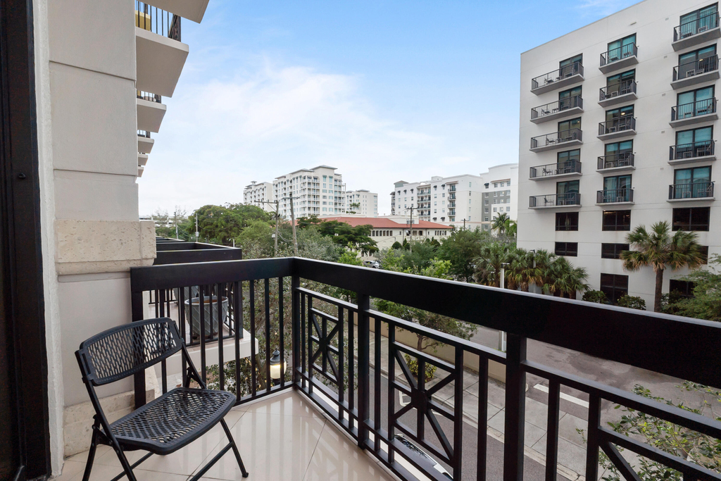 701 S Olive Avenue - Photo 23