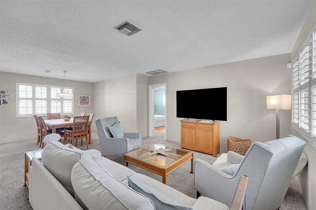 2705 Roosevelt Street - Photo 2