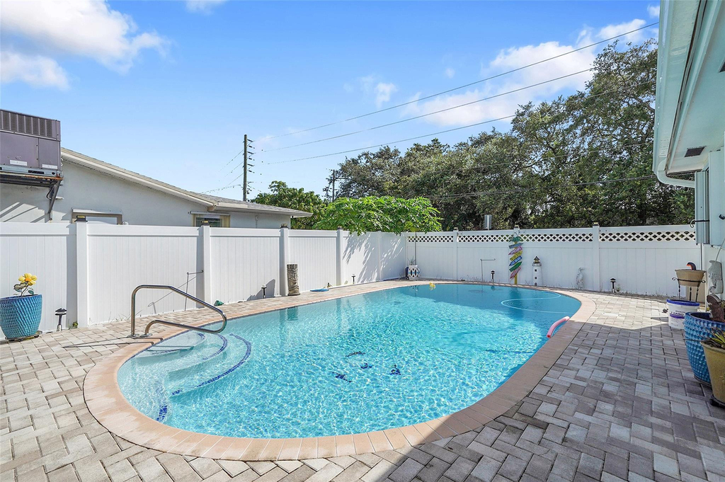 2705 Roosevelt Street - Photo 21