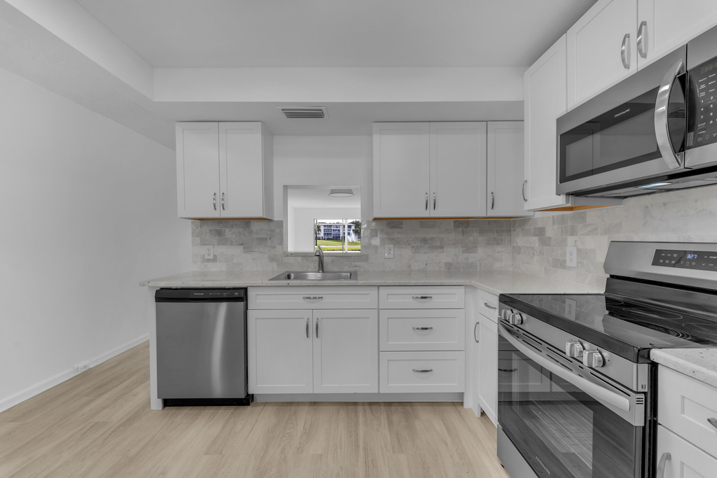 3003 Portofino Isle - Photo 11