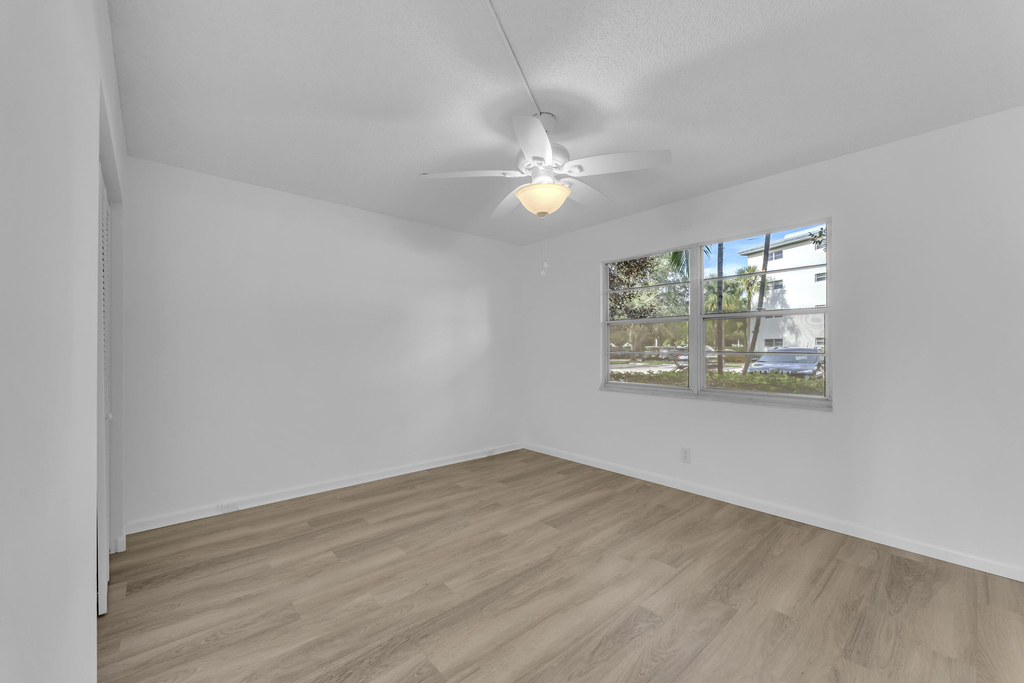 3003 Portofino Isle - Photo 25