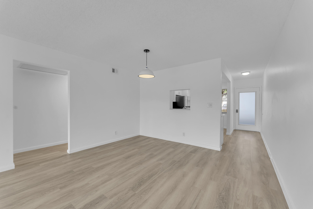 3003 Portofino Isle - Photo 15