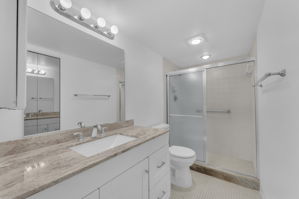 3003 Portofino Isle - Photo 17