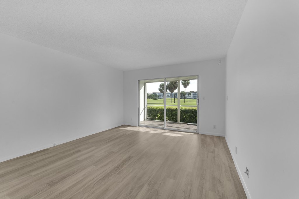 3003 Portofino Isle - Photo 14