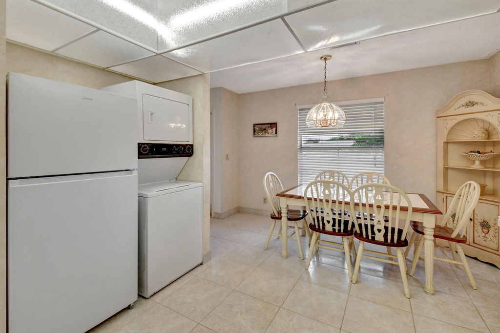 1670 Nw 18th Avenue - Photo 22
