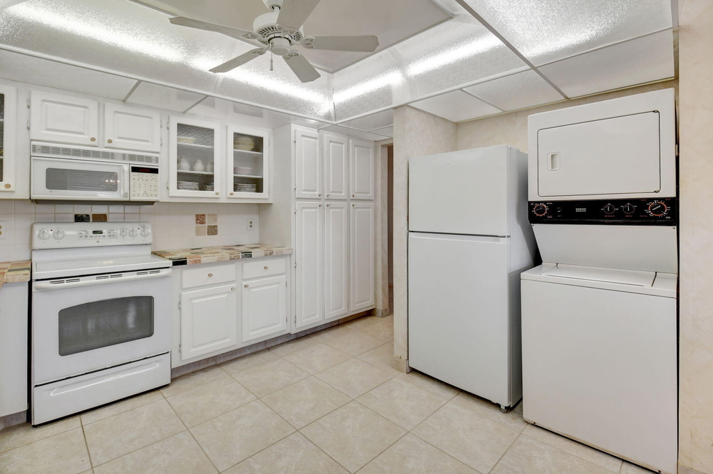 1670 Nw 18th Avenue - Photo 21