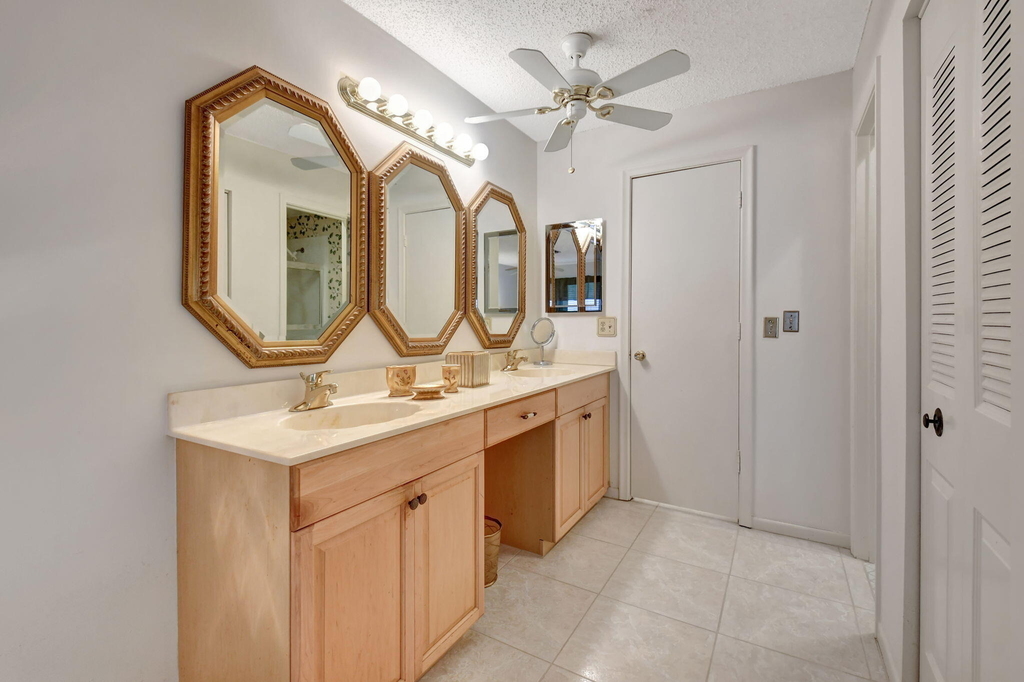 1670 Nw 18th Avenue - Photo 9