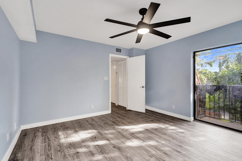 736 Nw 98th Circle - Photo 13