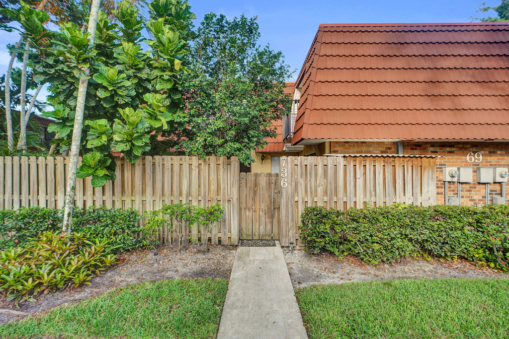 736 Nw 98th Circle - Photo 22