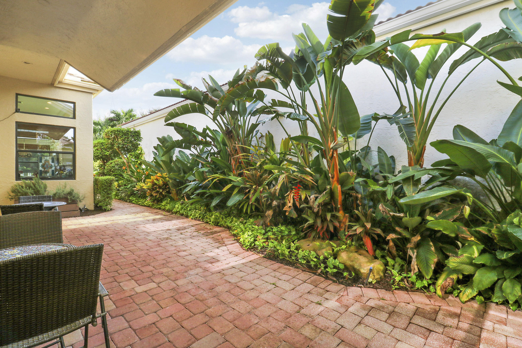 210 Coral Cay Terrace - Photo 9