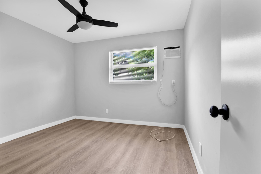 1841 Adams Street - Photo 12