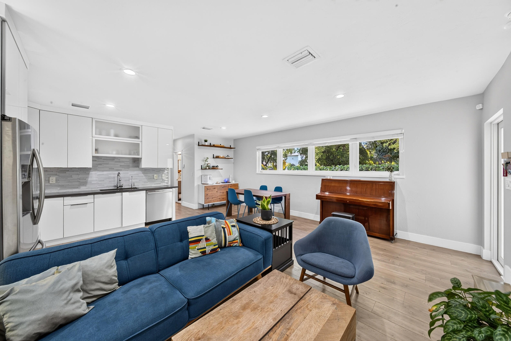 1015 Madrid Street - Photo 4