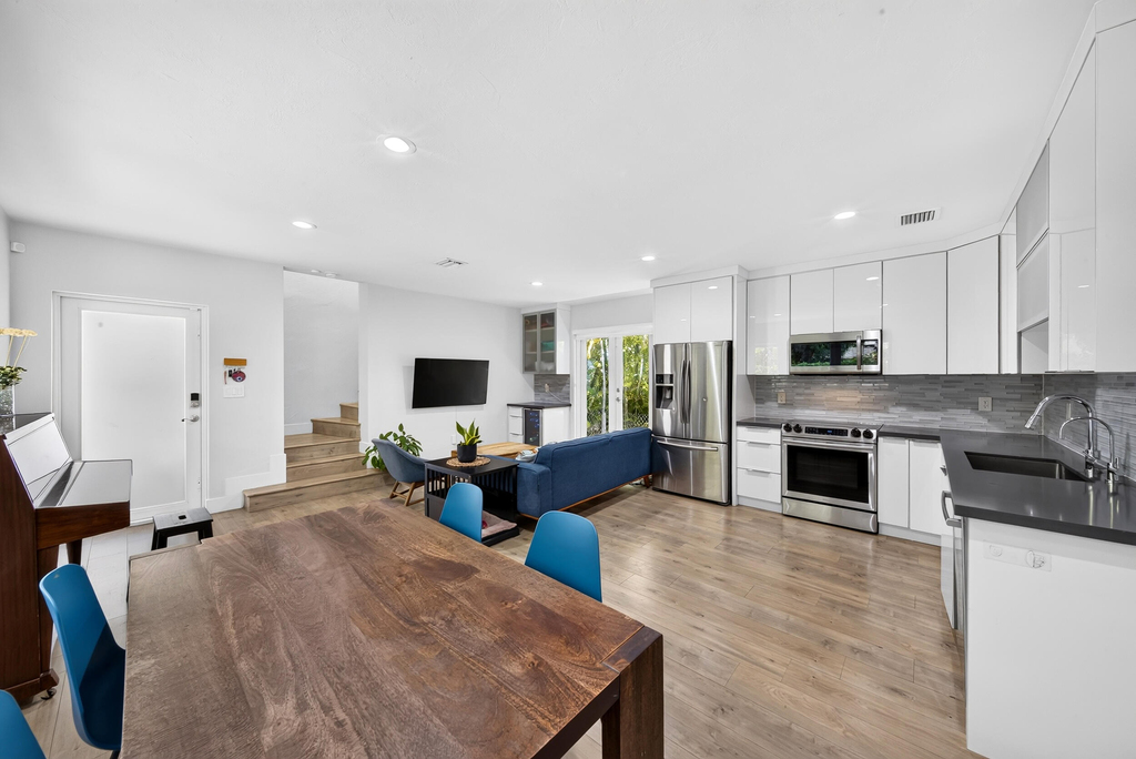 1015 Madrid Street - Photo 5