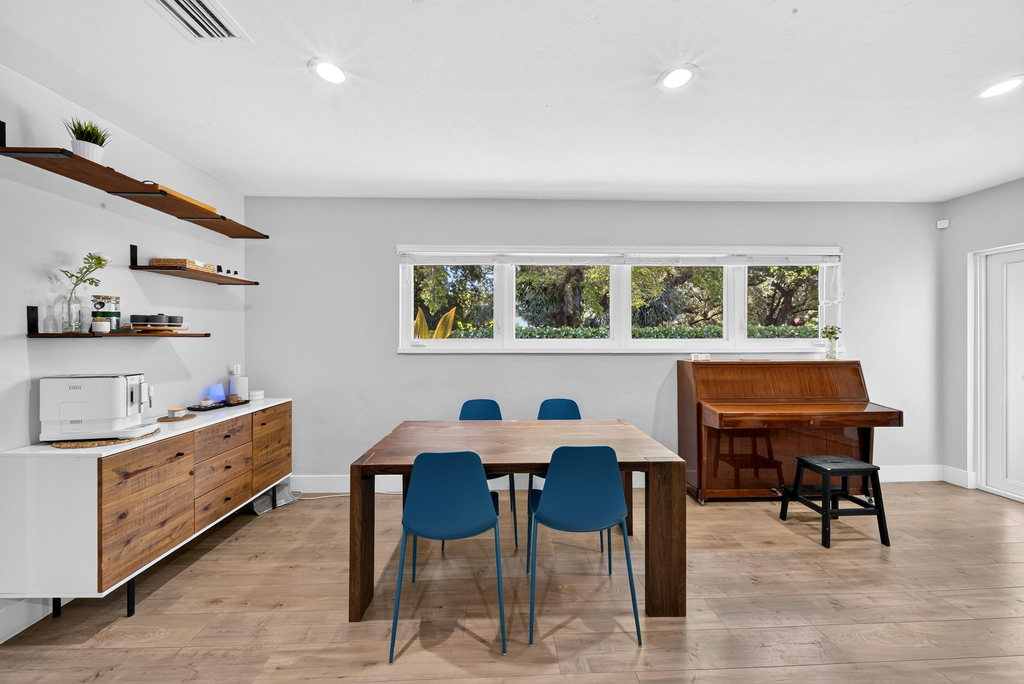 1015 Madrid Street - Photo 9