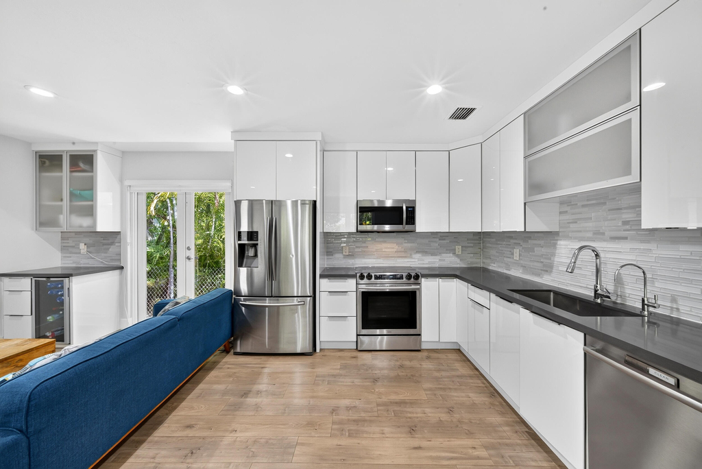 1015 Madrid Street - Photo 10