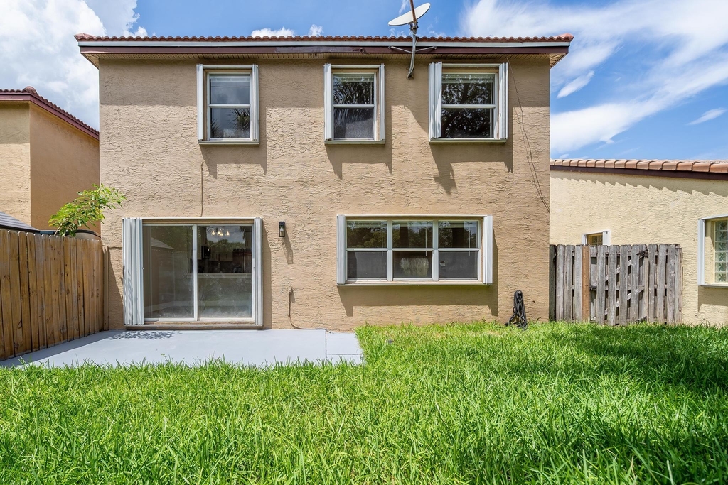 4250 Nw 1st Place - Photo 31