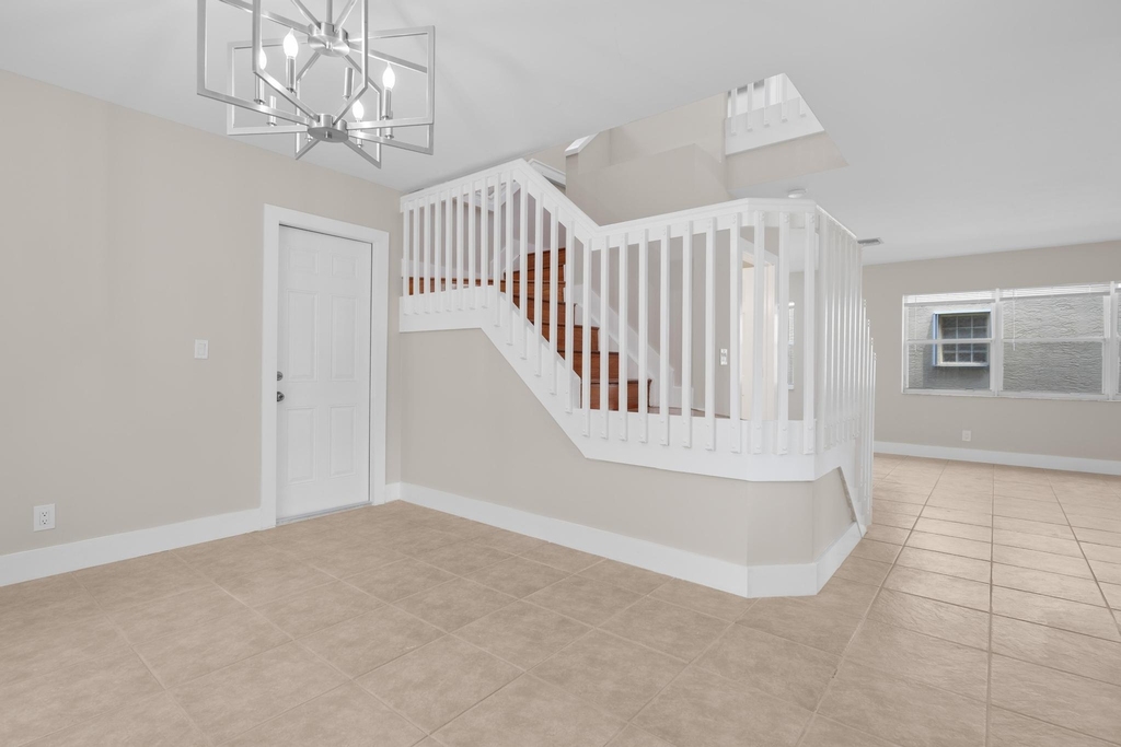 4250 Nw 1st Place - Photo 12