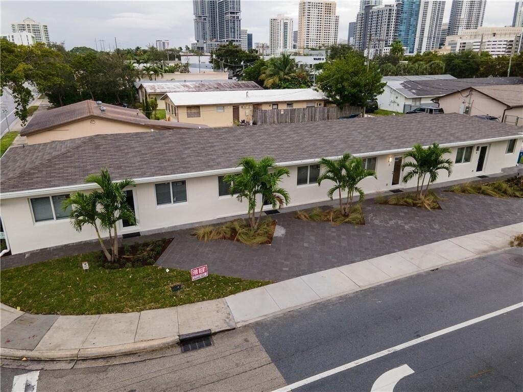 315 Sw 7th Street - Photo 0