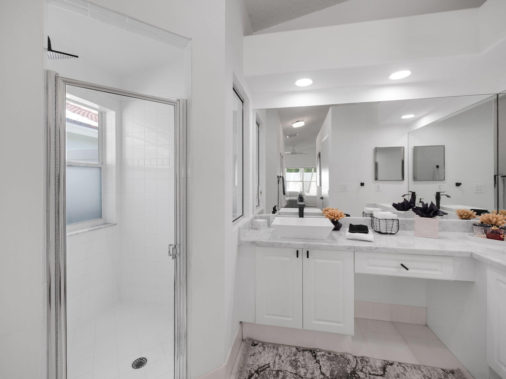 6344 Barton Creek Circle - Photo 8