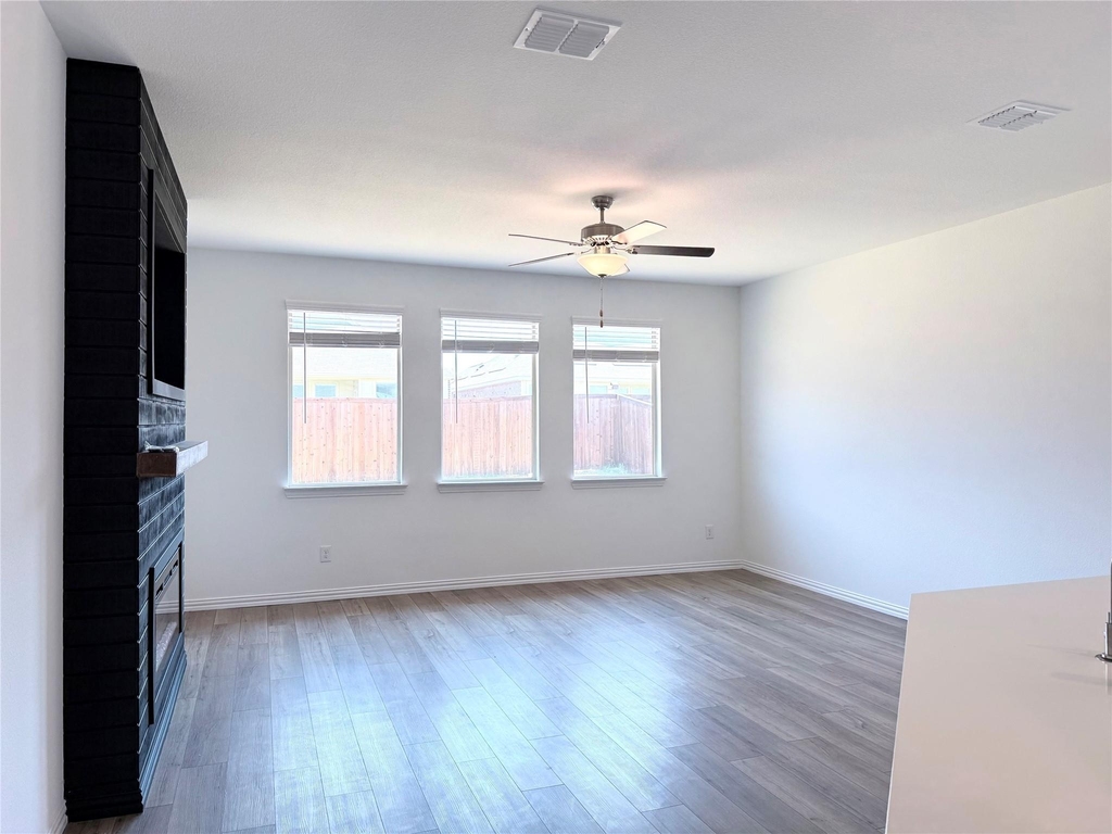 11424 Woody Creek Trail - Photo 6