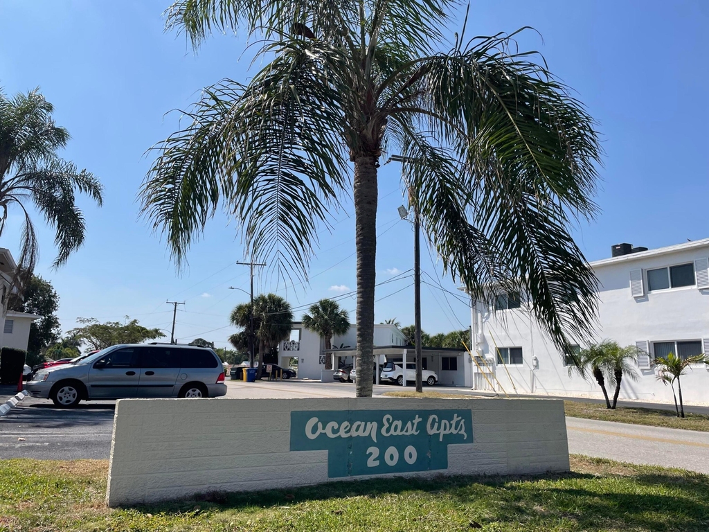 200 E Ocean Avenue - Photo 7