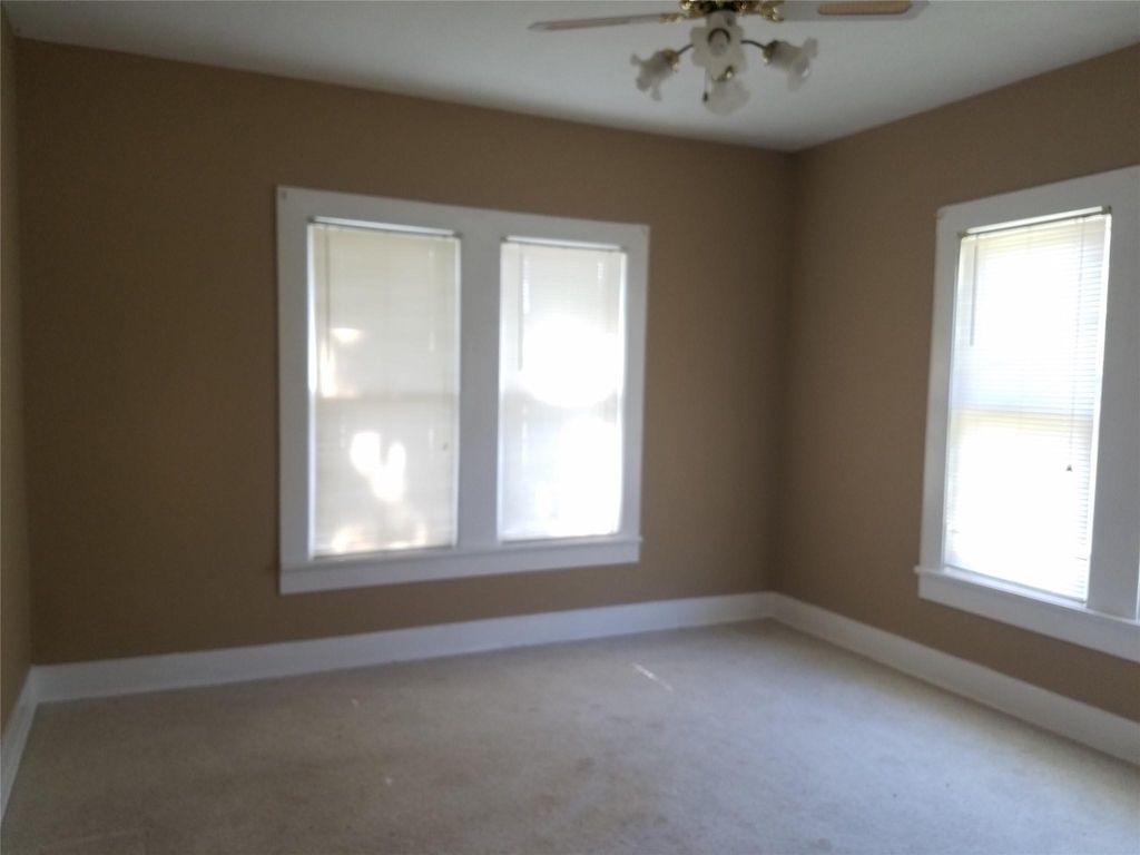 774 Grand Avenue - Photo 5