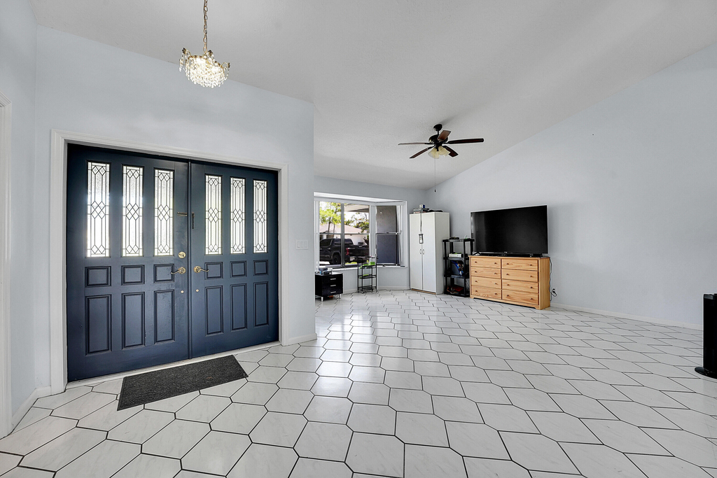 14544 Autumn Avenue - Photo 4