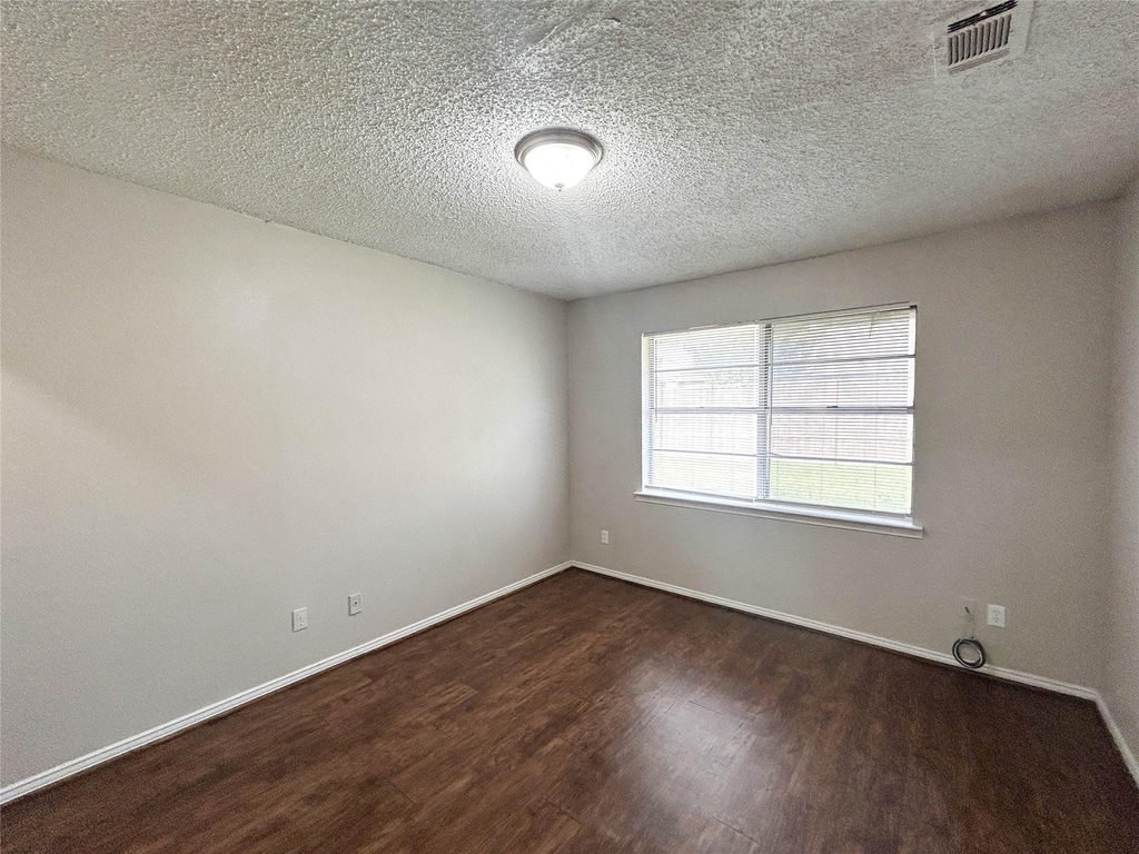 1603 S Hall Street - Photo 13