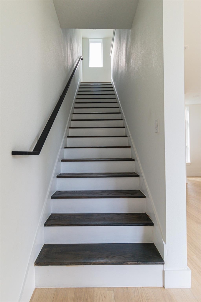 4210 Roseland Avenue - Photo 15