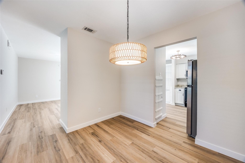 5300 Keller Springs Road - Photo 3